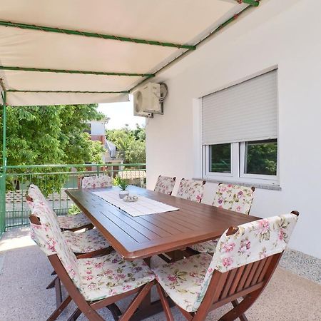 Sea View Apartment Sandra In Mali Lošinj Екстериор снимка